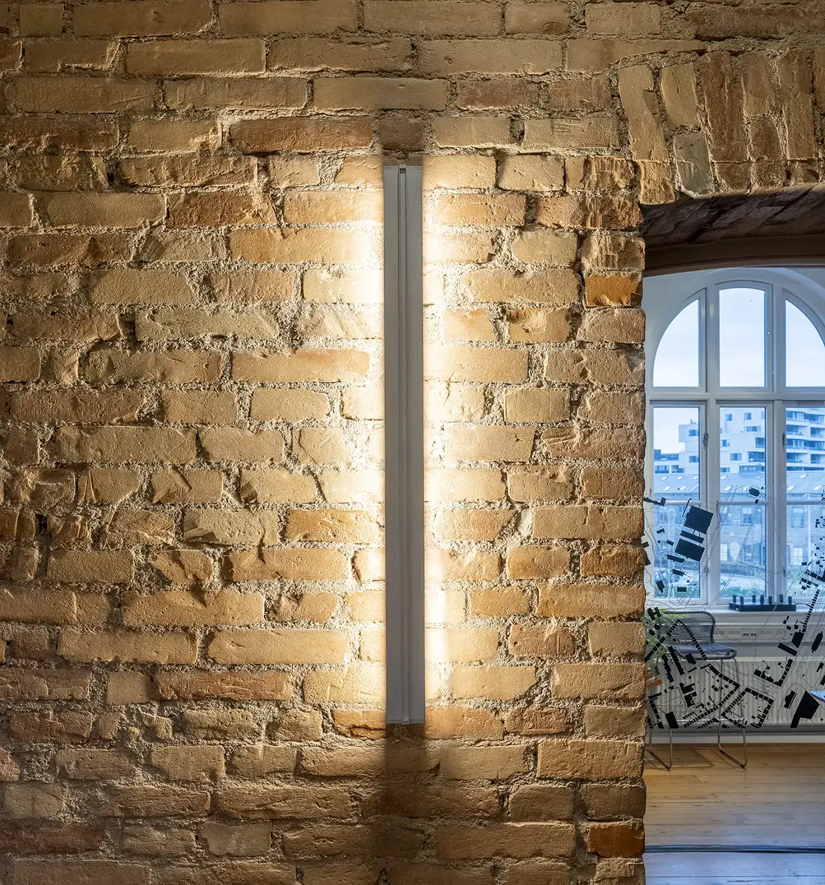 Loftlampe indirekte lys LINES L310