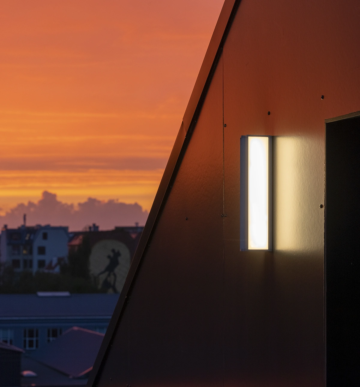 Aflang udendørs lampe LINES L310U