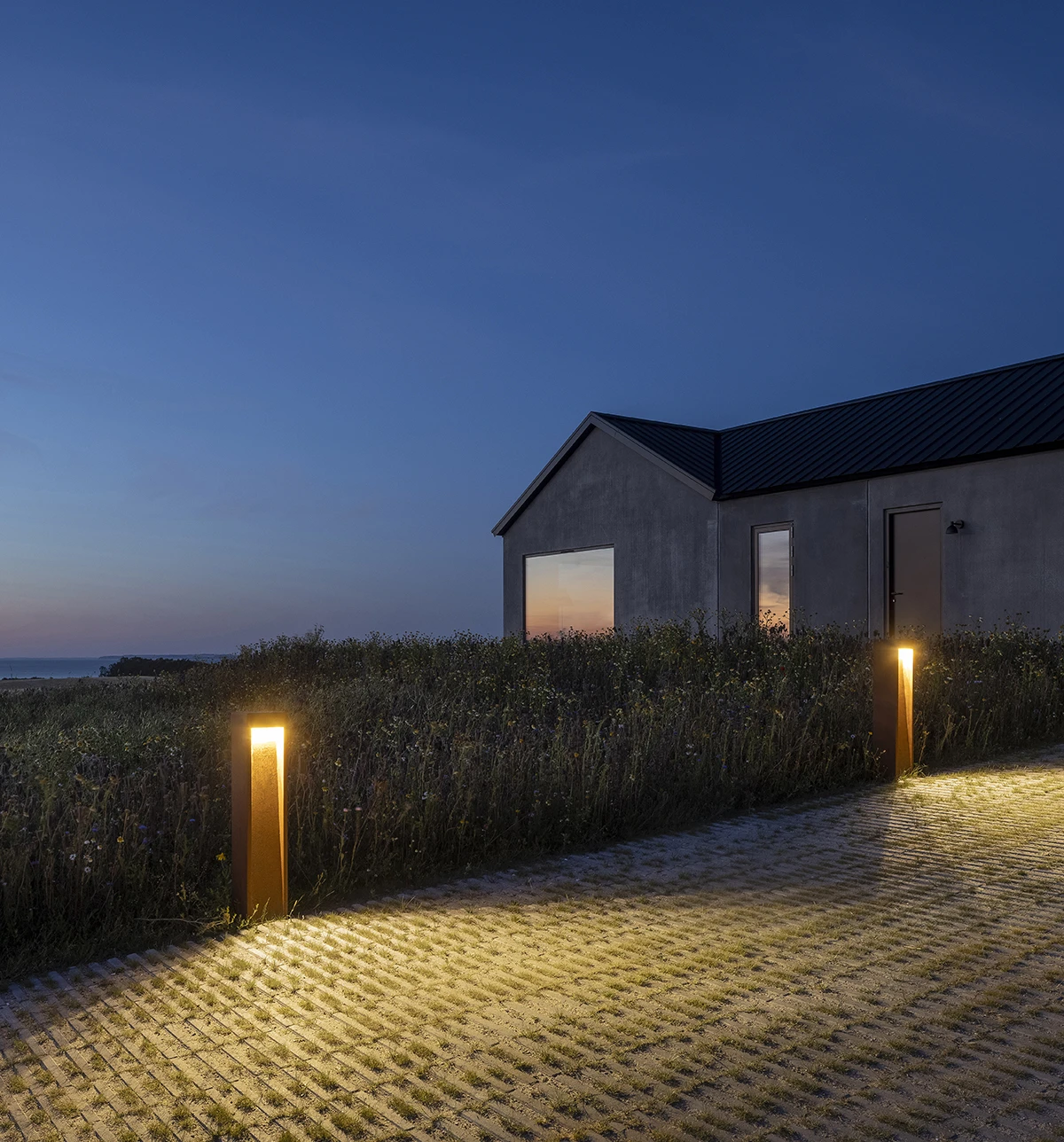 Indkørsel lampe NYE L1002