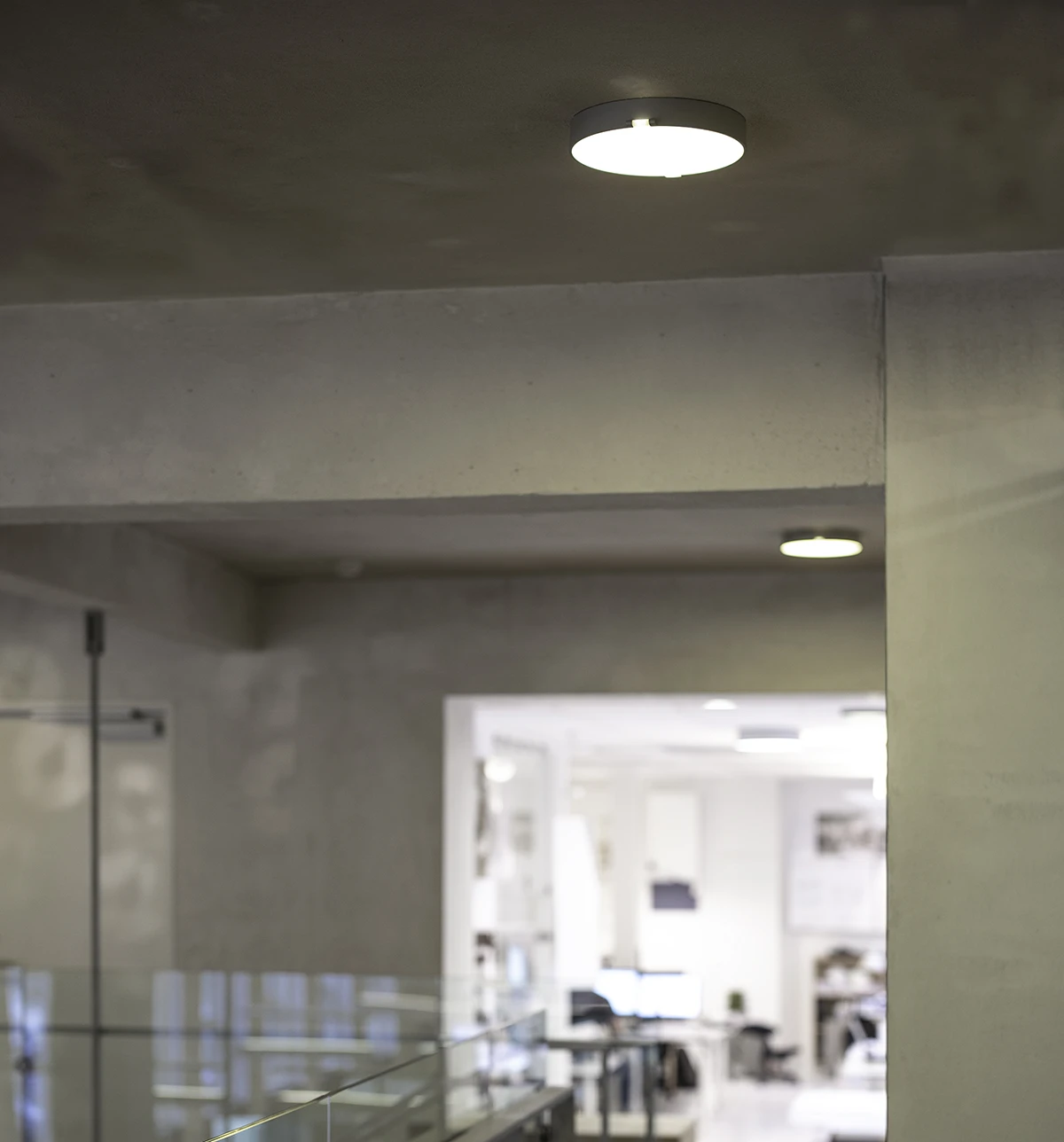 Loftlampe i gang OWEN L800