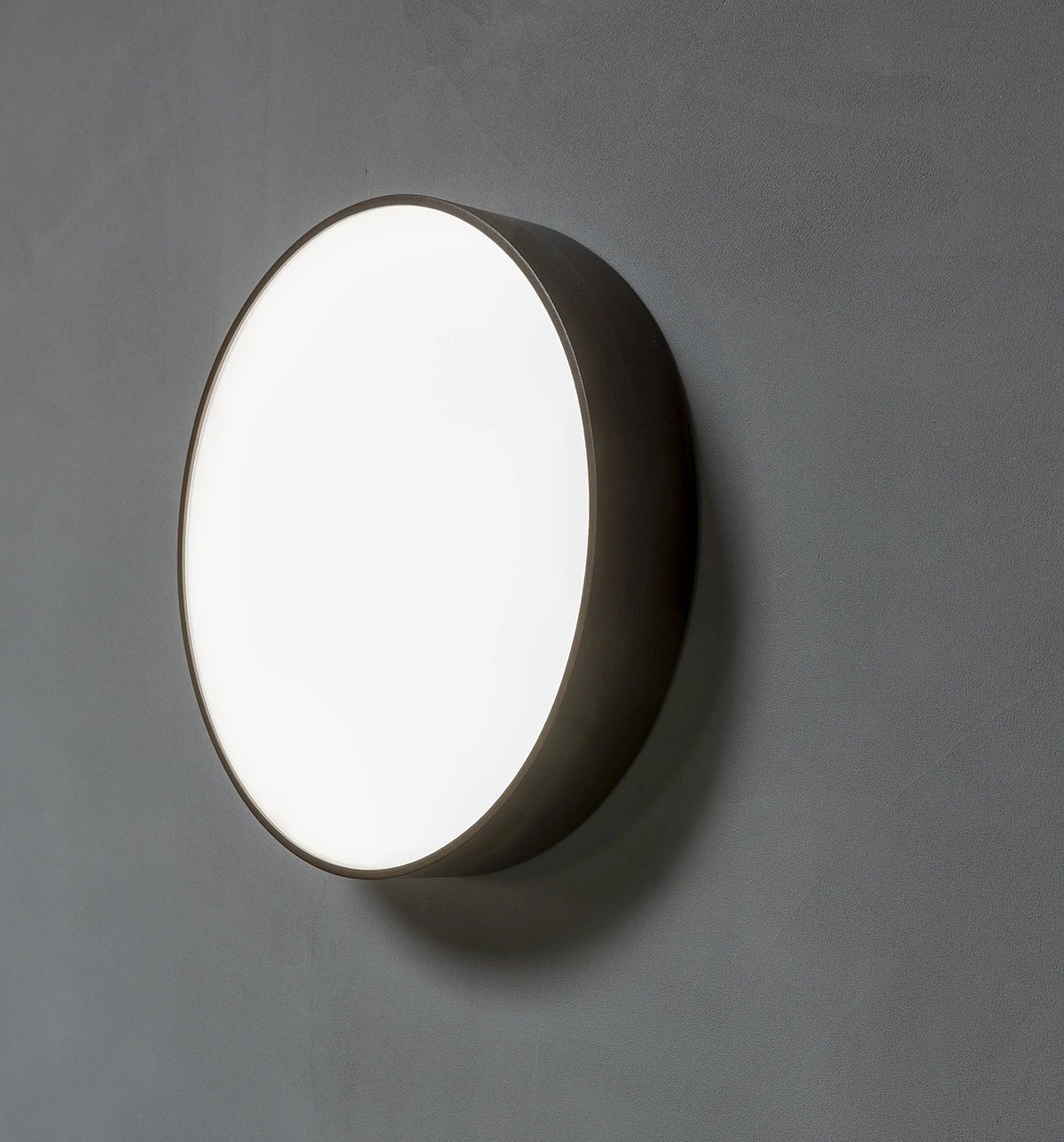 Rund væglampe ACTA L53