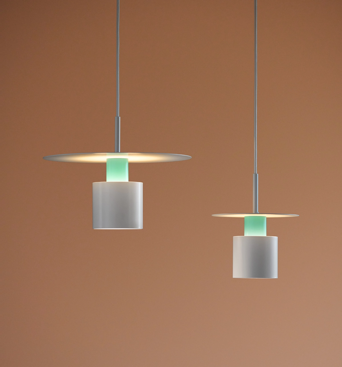 Grøn pendel KOLORIT L1600-200-340 stor og lille