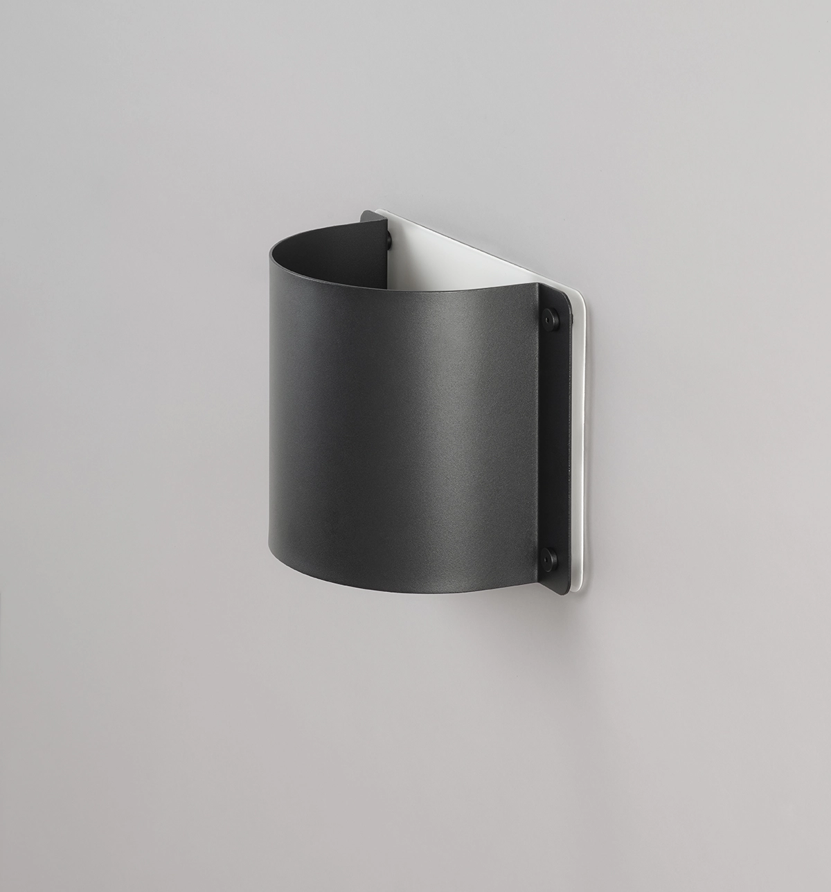 Sort udendørs væglampe LIBER L5U