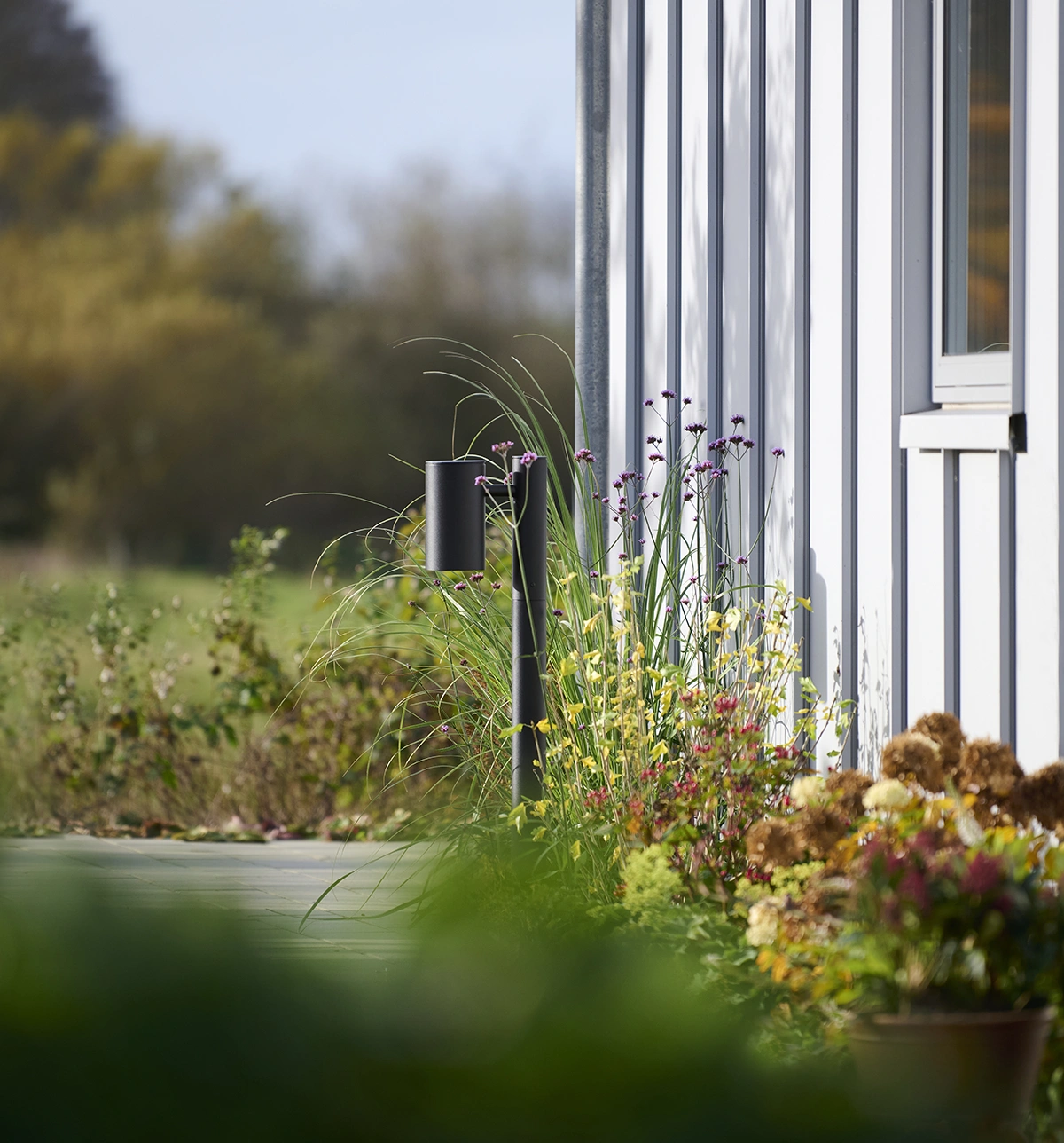 Sort pullert lys ELMAR L33