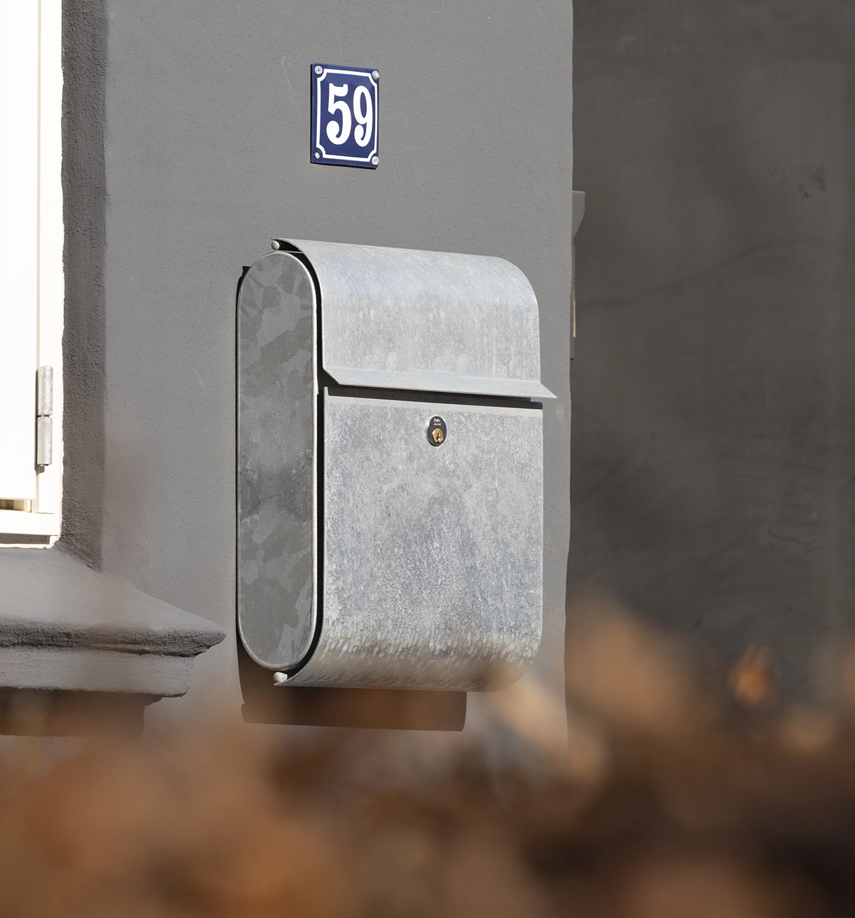 Væghængt LIBER L17 og L18 postkasse