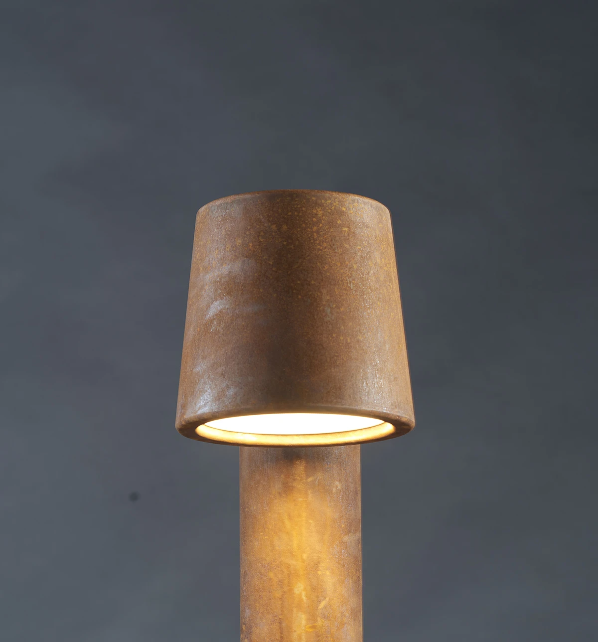 Pullert lys ANTO L1012