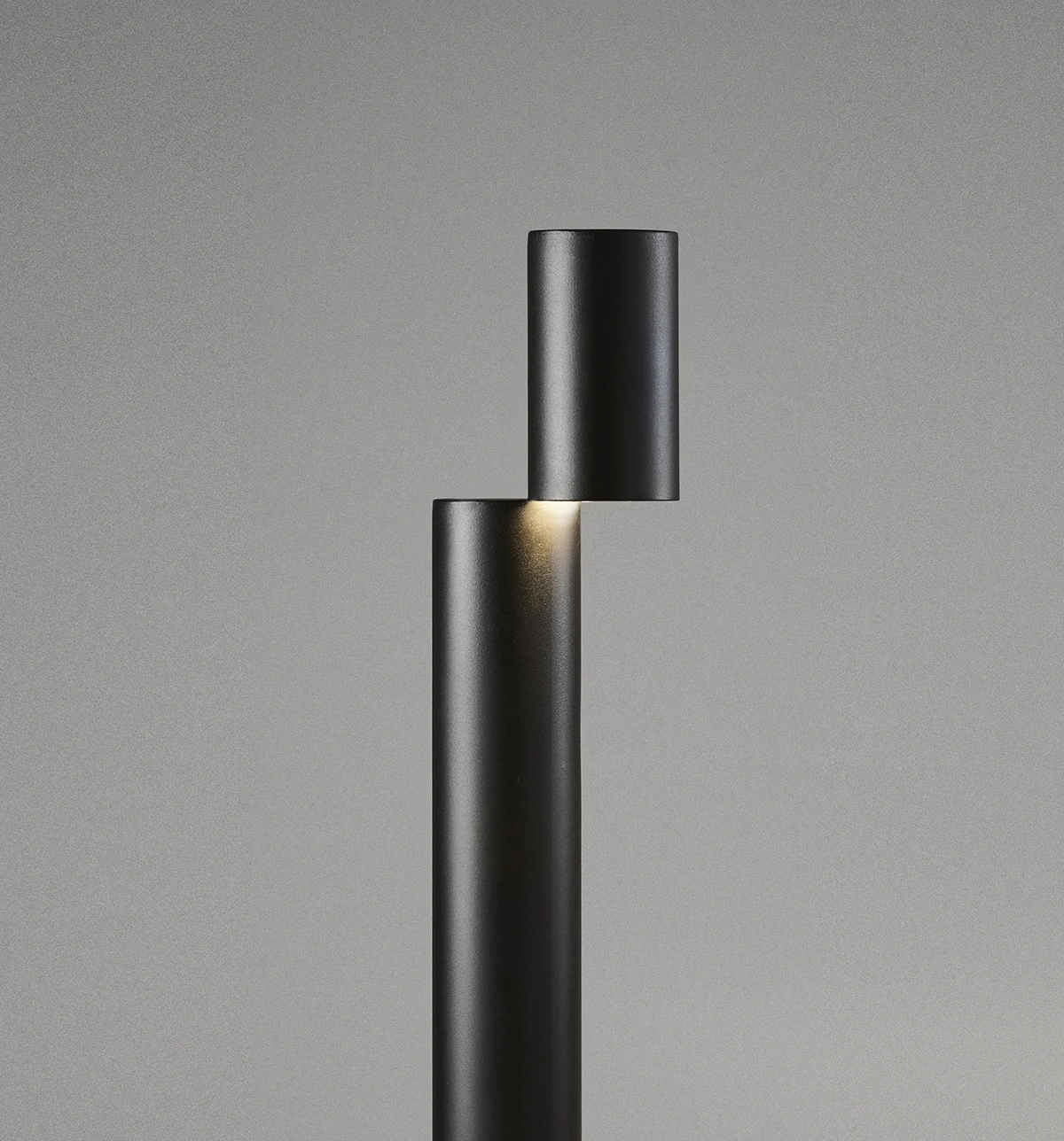 Sort lyspullert OCO L1500