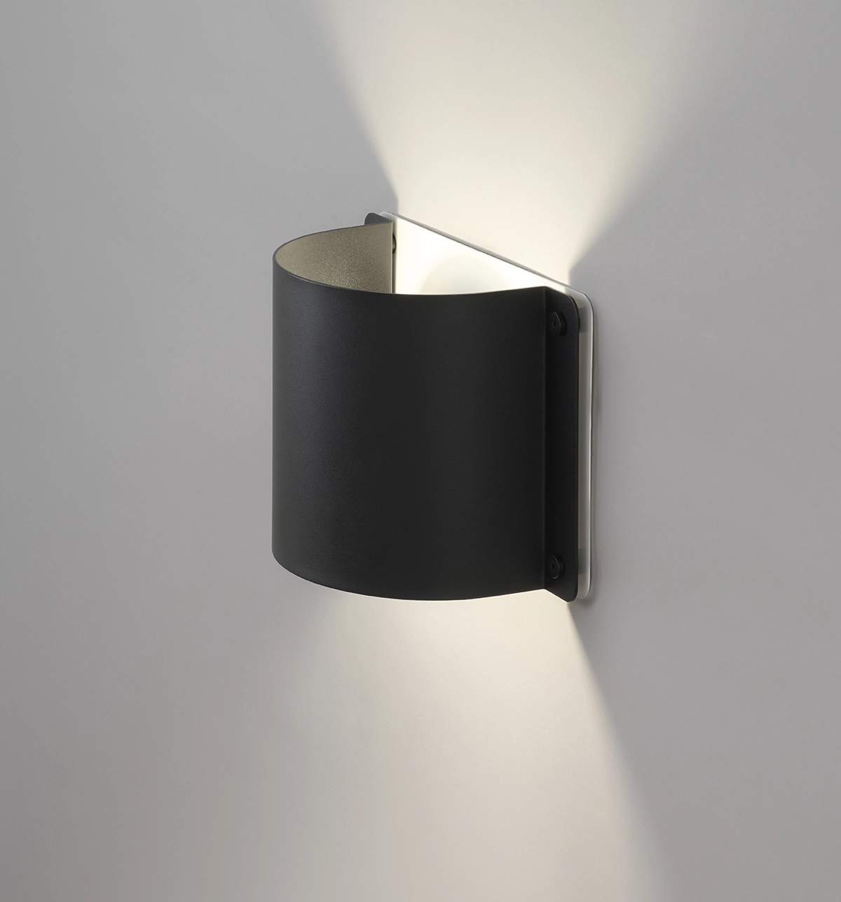 LIBER L5U Friis og Moltke væglampe