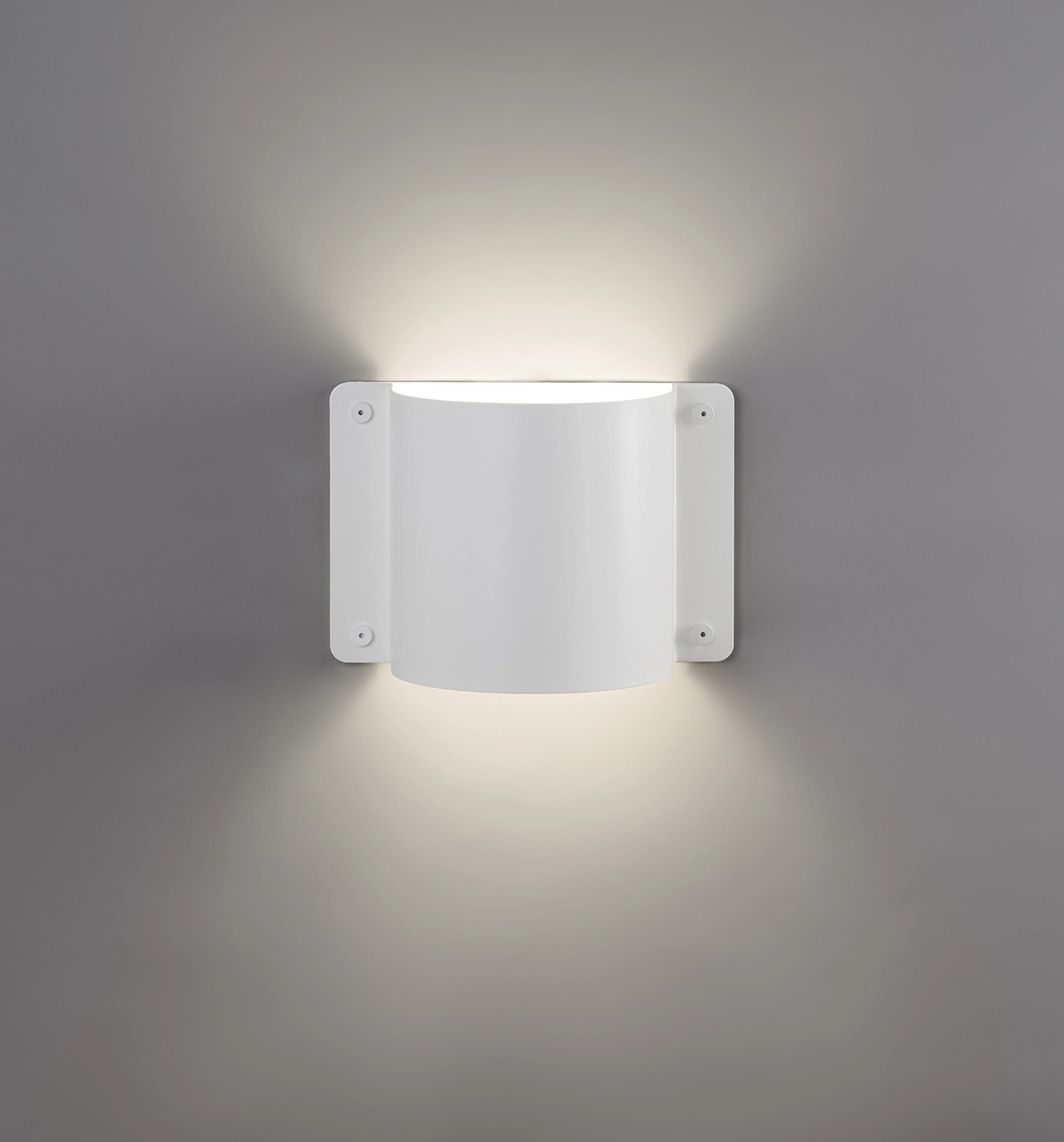 Friis og Moltke indendørs væglampe LIBER L5